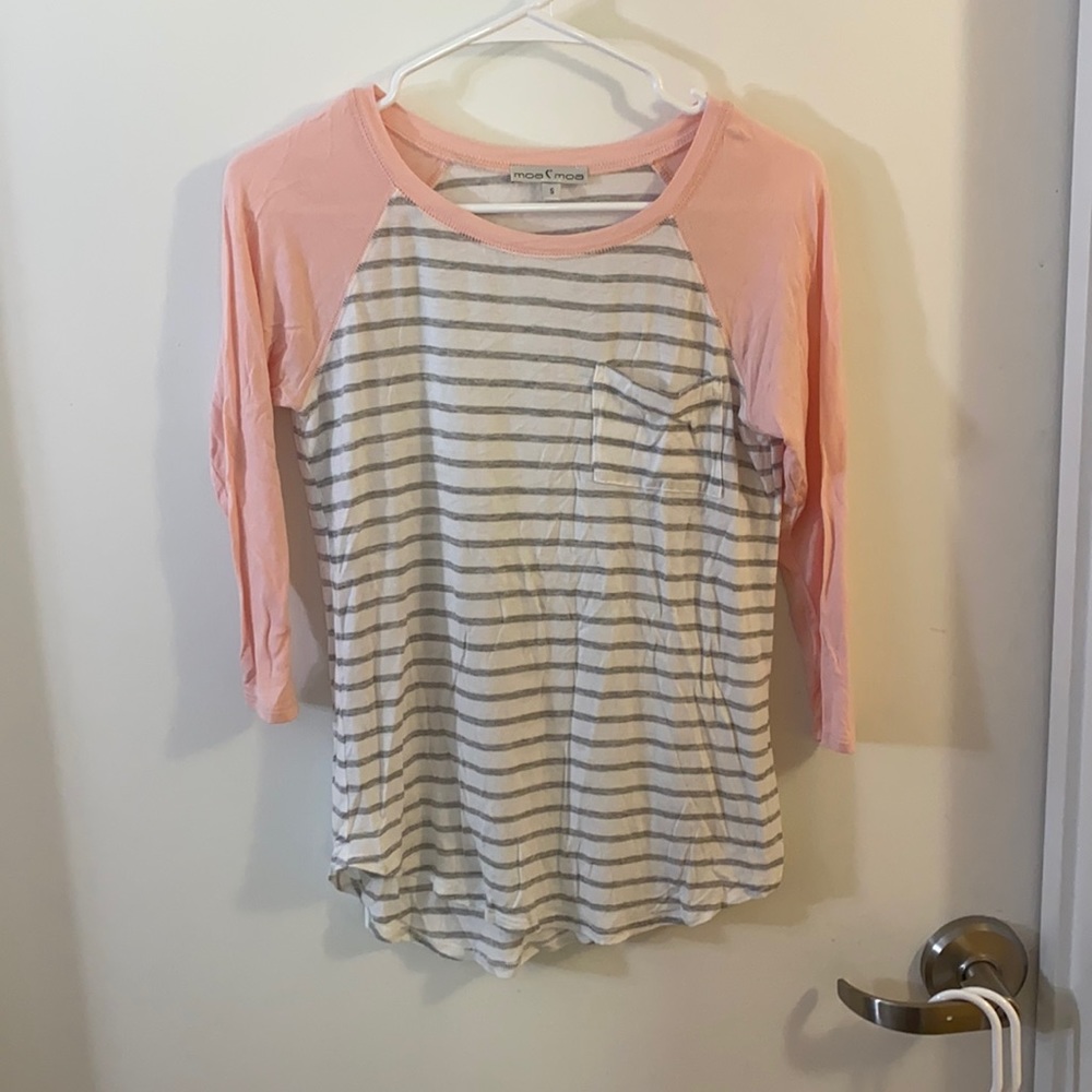3/4 sleeve shirt